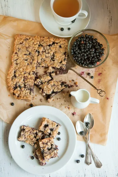 Breakfast with blueberry pie — Stock Photo, Image