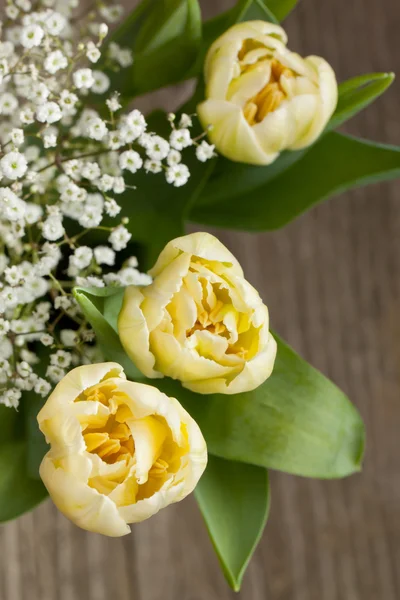 노란색 튤립 꽃다발 — 스톡 사진