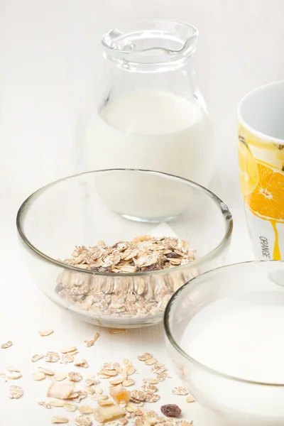 Joghurt und Müsli — Stockfoto