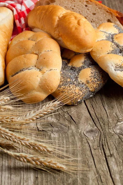 Lote de pan con espigas —  Fotos de Stock