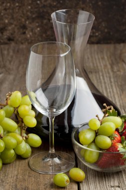 şarap ve meyve