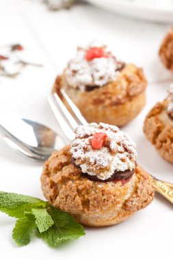 Çikolatalı mousse kek