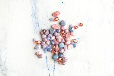 pink and blue glass beads clipart
