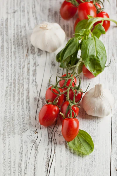 Tomates cereja — Fotografia de Stock