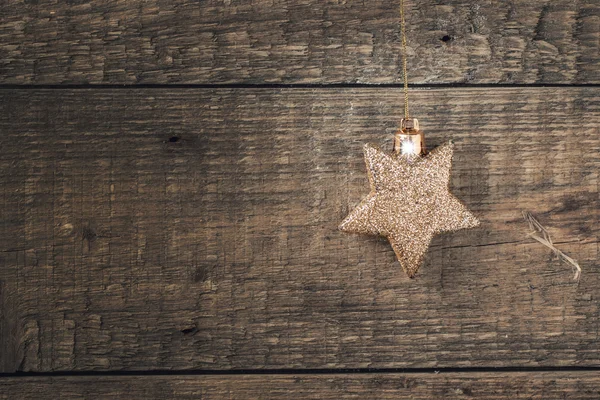 Estrella dorada de Navidad — Foto de Stock