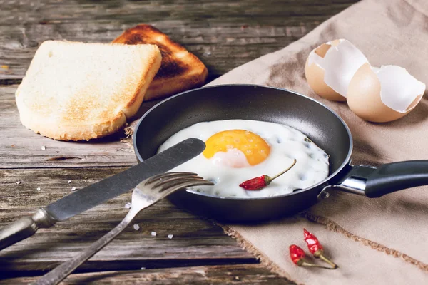 Breakfast with fried eggs — Stock Photo, Image