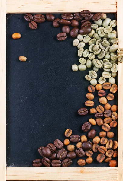 Green, brown and black coffee on chalckboard — Stock Photo, Image