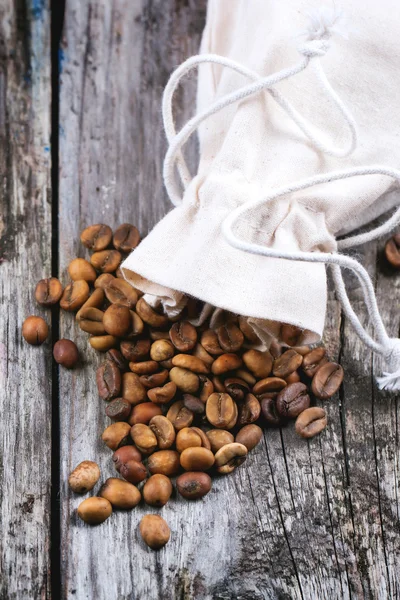 Orostade koffeinfritt kaffe bönor — Stockfoto