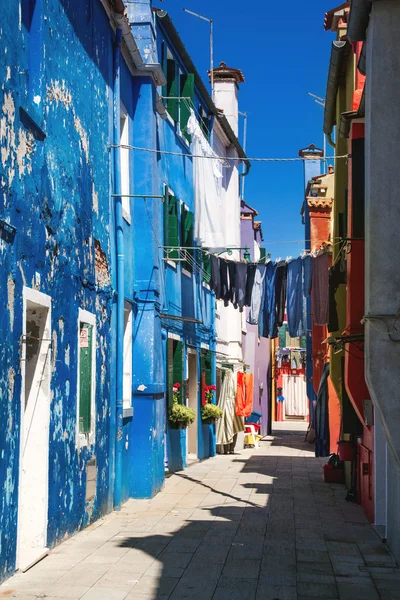 Casas coloridas em burano — Fotografia de Stock