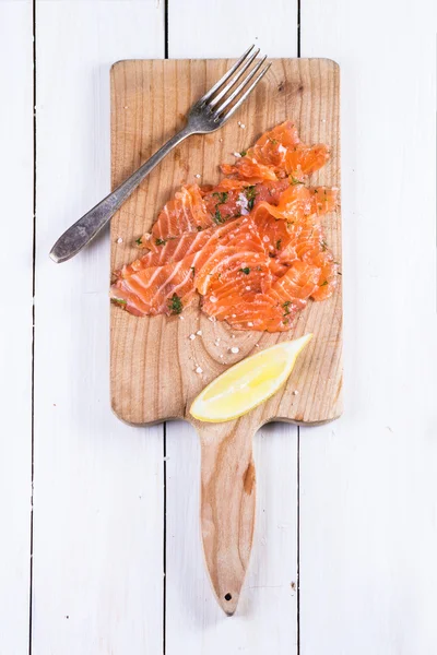 Snack with salted salmon — Stock Photo, Image