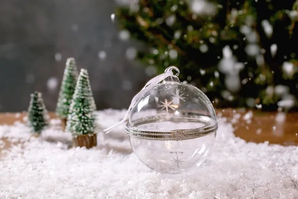 Tarjeta Felicitación Navidad Año Nuevo Bola Apertura Vacía Transparente Vidrio —  Fotos de Stock