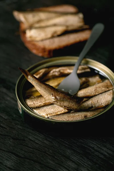 Open Can Canned Baltic Smoked Sprats Oil One Fork Slice — Stock Photo, Image