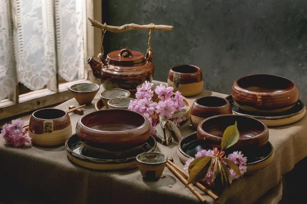 Japanese Asian Style Table Setting Empty Craft Ceramic Tableware Brown 로열티 프리 스톡 이미지