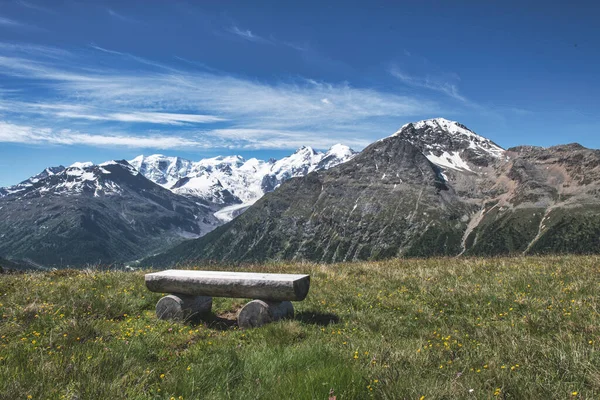 Rural Wooden Bench Views Swiss Alps — Stock Photo, Image