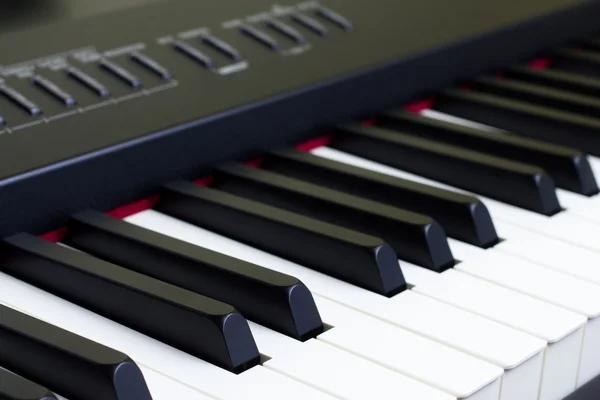 Piano toetsen close-up — Stockfoto