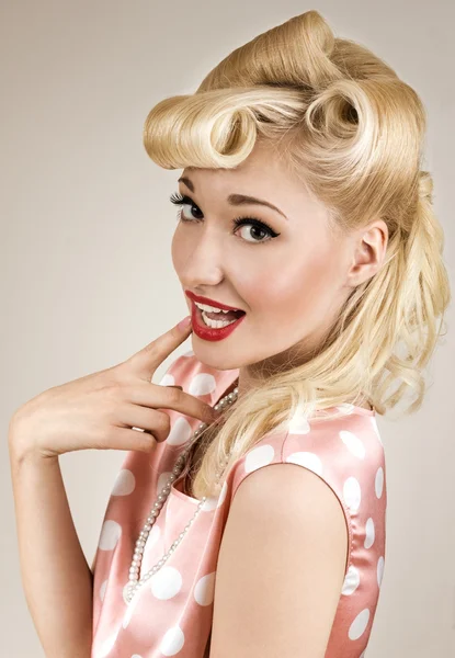 Portrait of pin-up blonde woman — Stock Photo, Image