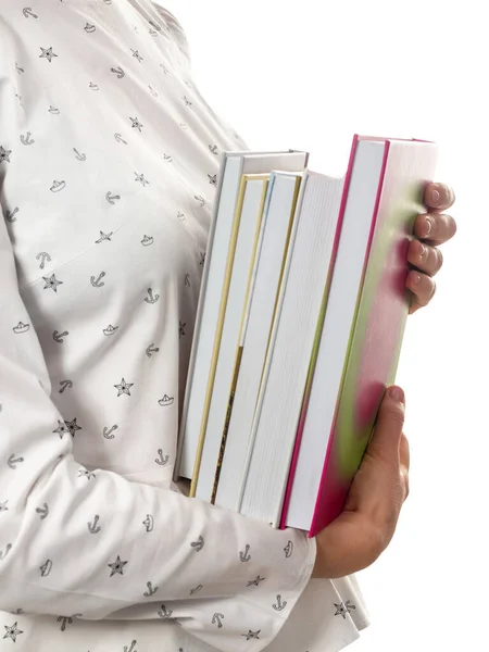 Vrouw met stapel boeken close-up — Stockfoto