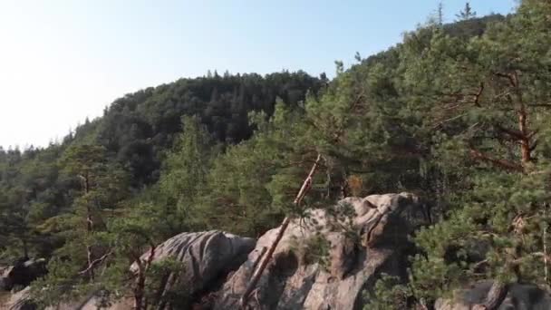 Naturlandskap Klippiga Bergstoppar Högkvalitativ Film — Stockvideo