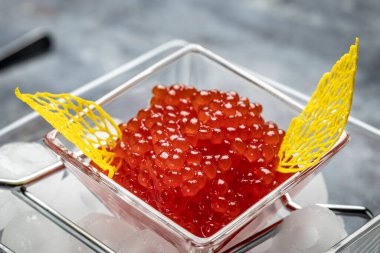 Büyük kırmızı havyar. Yemek tarifi geçmişi. Kapat..