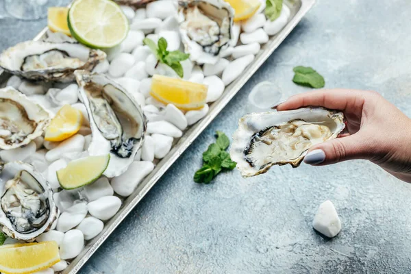 Oysters Wine Lemon Shucking Knife Oyster Dinner Champagne Restaurant Banner — Foto Stock
