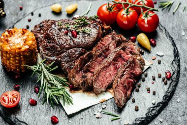Biftekli biftek. Üst Manzara. metin için yer.