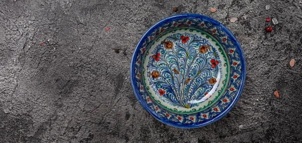 Ręcznie Malowane Niebieskie Naczynia Ceramiczne Tradycyjne Uzbeckie Naczynia Miska Talerze — Zdjęcie stockowe