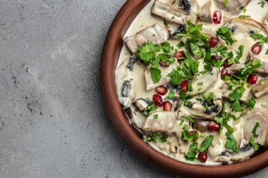 Etli ve krem peynirli mantarlar, restoran menüsü, diyet, yemek tarifi üst görünümü,