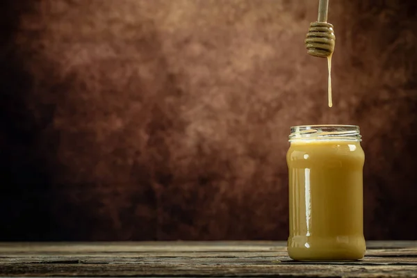 Βάζο Μέλι Μέλι Dipper Σύνθεση Βάζο Μέλι Πανό Μενού Μέρος — Φωτογραφία Αρχείου