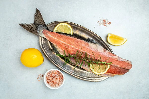 Salmon Fillet Rosemary Salt Light Board Pescetarian Seafood Cooking Fish — Foto Stock
