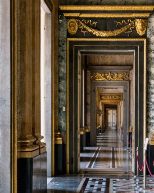 Caserta Kraliyet Sarayı