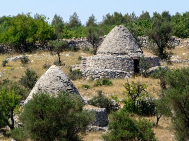 Trulli kulübeleri puglia bölgesinde, İtalya