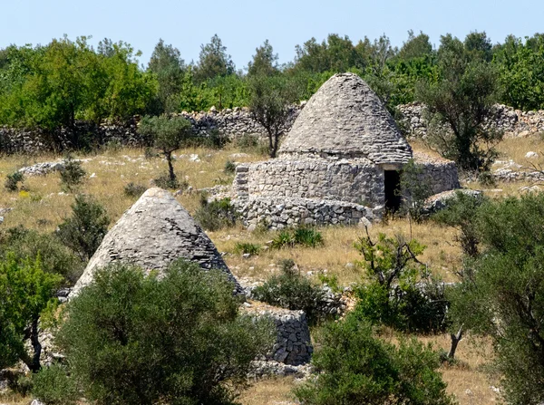 Trulli Huts of the Puglia region of Italy — Stock Photo, Image