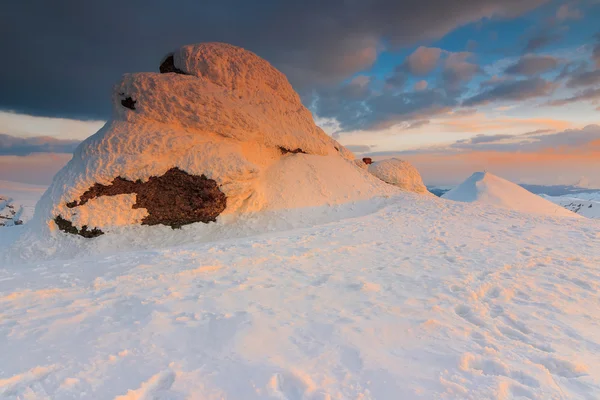 Omu peak,Bucegi mountains,Carpathians,Romania — Stock Photo, Image