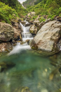 Harika Cascade'lerde dağlar, fagaras Dağları, Karpatlar, Romanya