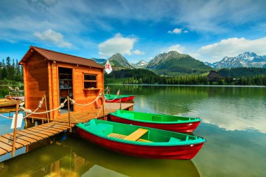 muhteşem dağ gölü Milli Parkı yüksek tatra, strbske pleso, Slovakya