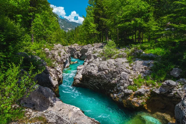 Berühmte Naturlandschaft Mit Kajak Und Wanderziel Erstaunlicher Fluss Soca Mit — Stockfoto