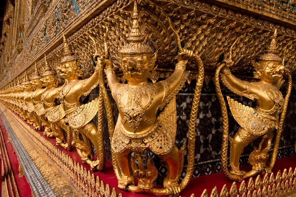 Thajské architektury, wat phra kaew., bangkok, Thajsko — Stock fotografie