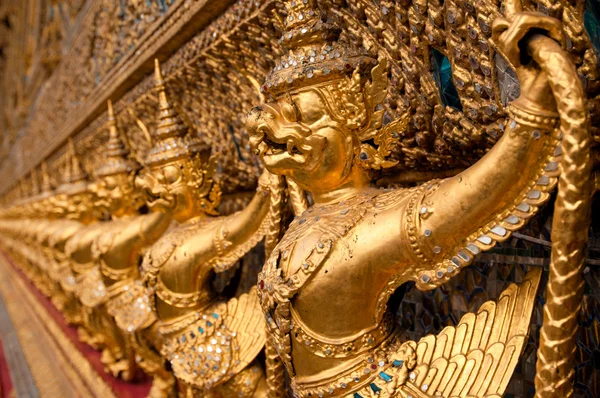 Arquitetura tailandesa, Wat Phra Kaew., Bangkok, Tailândia — Fotografia de Stock