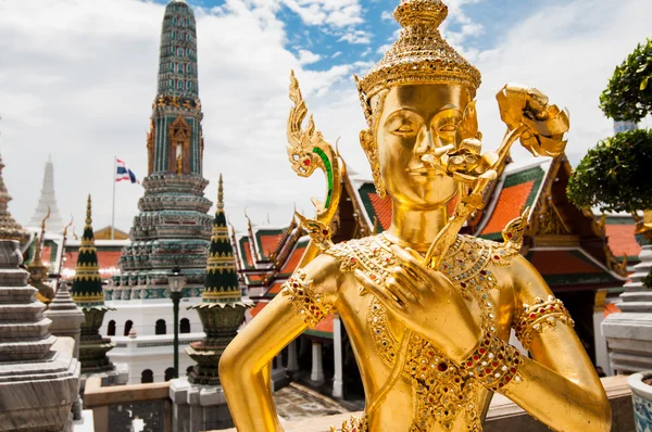 Architecture thaïlandaise, Wat Phra Kaew., Bangkok, Thaïlande — Photo