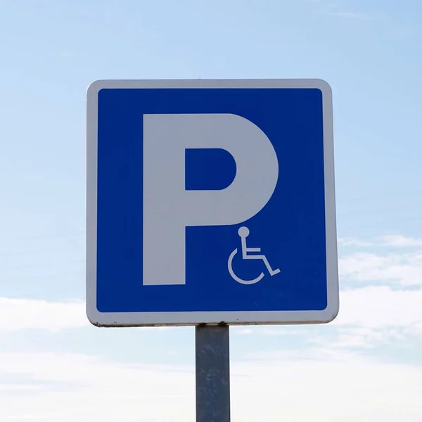 Sygnalizacja Ruchu Wózku Inwalidzkim Ulicy — Zdjęcie stockowe