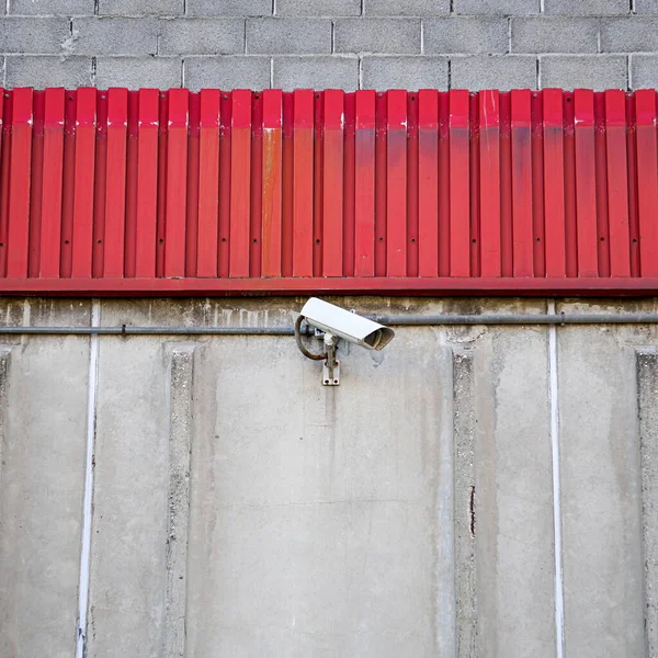 Bewakingscamera Aan Muur — Stockfoto