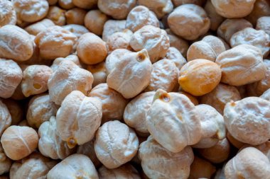 Pişmemiş nohut geçmişi, Akdeniz yemekleri 