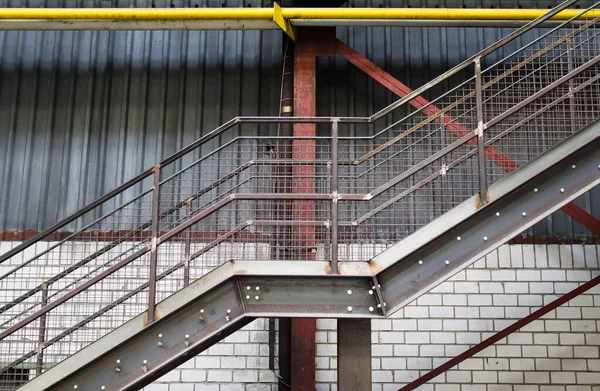 Vista Cerca Escaleras Metálicas Edificio Industrial — Foto de Stock