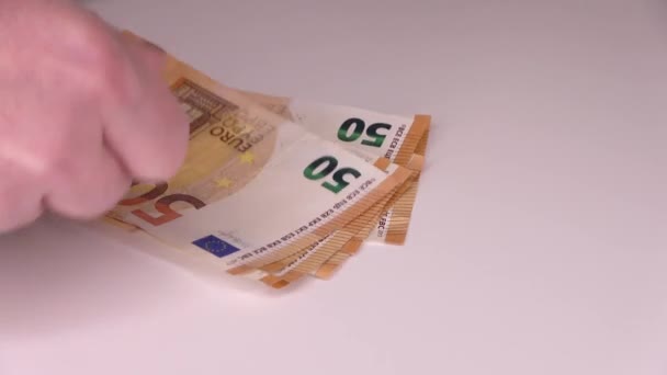 Diverse Banconote Euro Vengono Contate Tavolo Bianco Mani Maschili — Video Stock