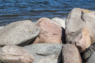 Kuzey Almanya 'da güneşli bir günde Baltık Denizi' nde güzel plajlar