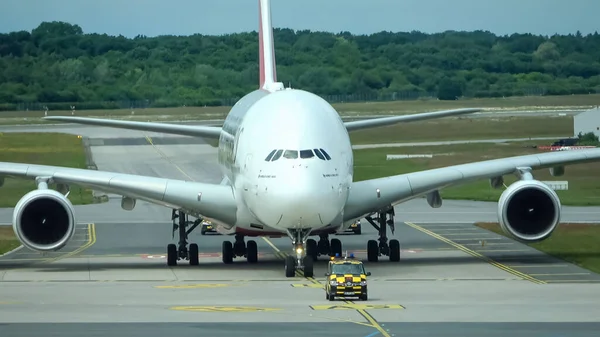 Hamburg Germany June 2022 Aircraft Tarmac Hamburg Airport Takeoffs Landings — Photo