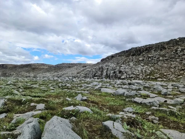 Veduta Paesaggio Asciutto Sull Islanda Myvatn Con Rocce Montagne — Foto Stock