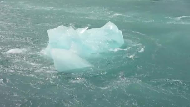 Islande Lagune Jokulsarlon Icebergs Turquoise Flottant Dans Lagune Des Glaciers — Video