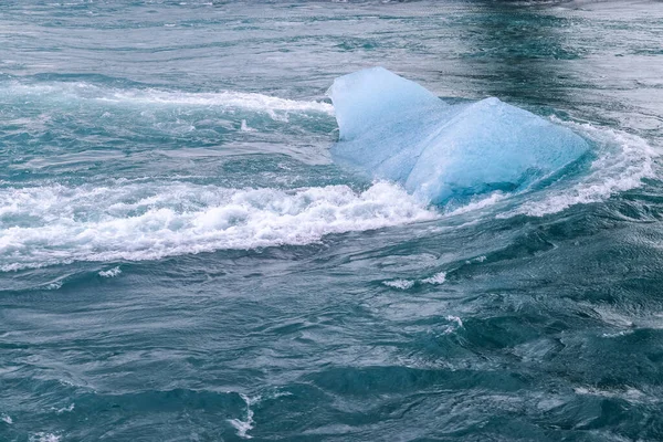 Islande Lagune Jokulsarlon Icebergs Turquoise Flottant Dans Lagune Des Glaciers — Photo