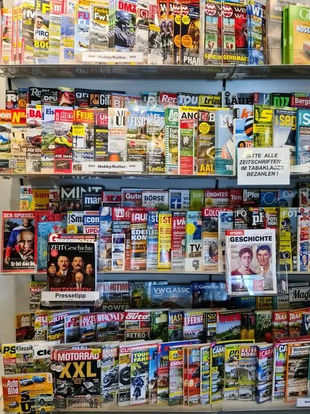 Kiel Germany August 2022 Large Shelf German Illustrated Magazines Supermarket — 스톡 사진